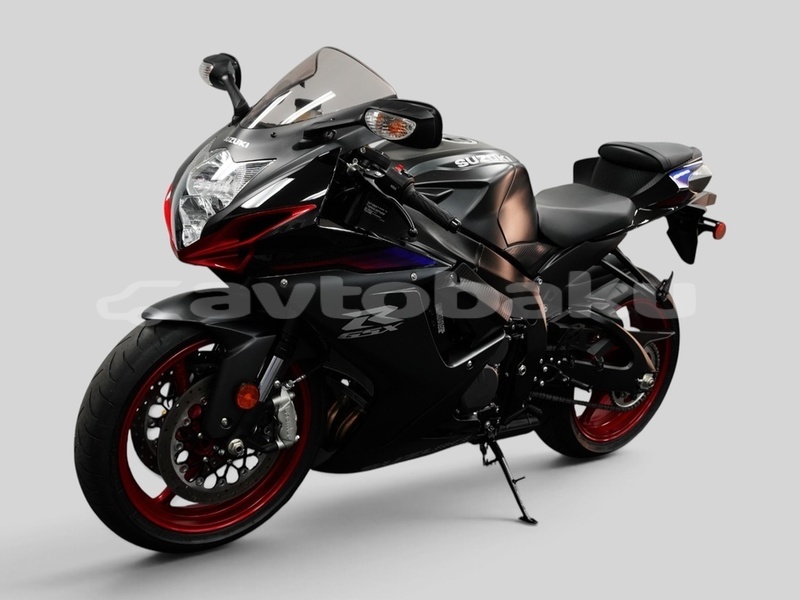 Big with watermark suzuki gsx r sirvan agsu 5304