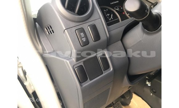 Buy Import Toyota Land Cruiser White Car in Import - Dubai in Abseron Buy Import Toyota Land Cruiser White Car in Import - Dubai in Abseron