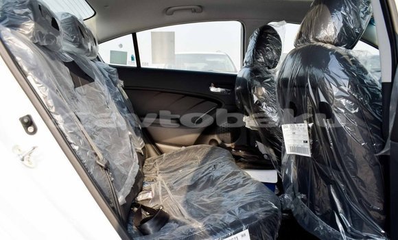 Buy Import Kia Cerato White Car in Import - Dubai in Abseron Buy Import Kia Cerato White Car in Import - Dubai in Abseron