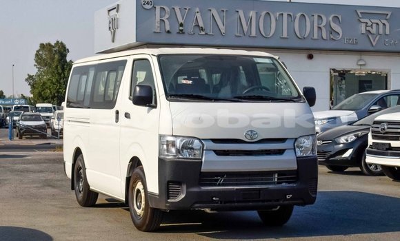 Buy Import Toyota Hiace White Car in Import - Dubai in Abseron Buy Import Toyota Hiace White Car in Import - Dubai in Abseron