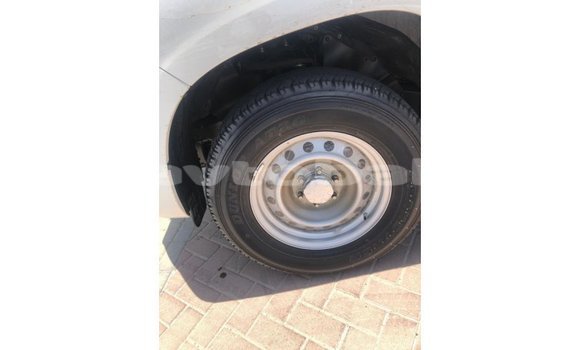 Buy Import Toyota Prado White Car in Import - Dubai in Abseron Buy Import Toyota Prado White Car in Import - Dubai in Abseron
