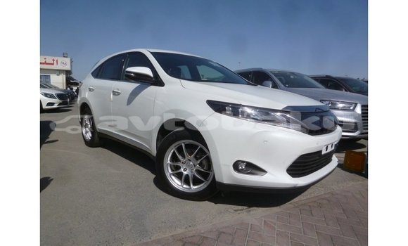 Buy Import Toyota Harrier White Car in Import - Dubai in Abseron Buy Import Toyota Harrier White Car in Import - Dubai in Abseron