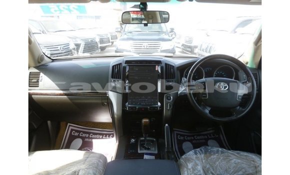 Buy Import Toyota Land Cruiser White Car in Import - Dubai in Abseron Buy Import Toyota Land Cruiser White Car in Import - Dubai in Abseron