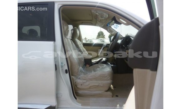 Buy Import Toyota Prado White Car in Import - Dubai in Abseron Buy Import Toyota Prado White Car in Import - Dubai in Abseron