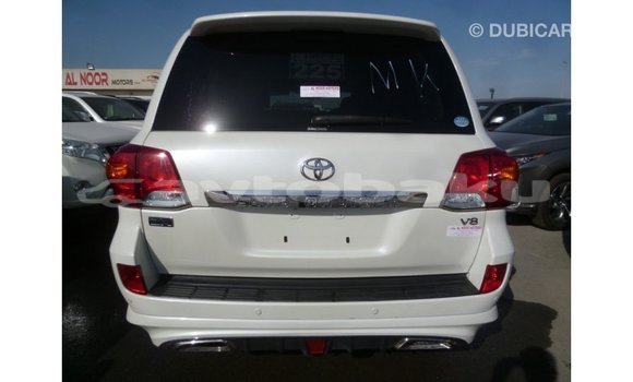 Buy Import Toyota Land Cruiser White Car in Import - Dubai in Abseron Buy Import Toyota Land Cruiser White Car in Import - Dubai in Abseron