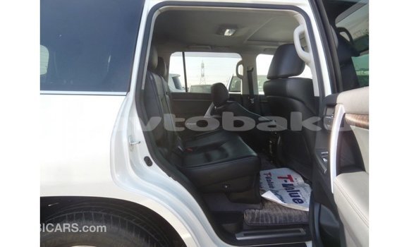 Buy Import Toyota Land Cruiser White Car in Import - Dubai in Abseron Buy Import Toyota Land Cruiser White Car in Import - Dubai in Abseron