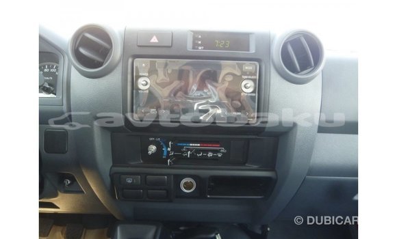 Buy Import Toyota Land Cruiser White Car in Import - Dubai in Abseron Buy Import Toyota Land Cruiser White Car in Import - Dubai in Abseron