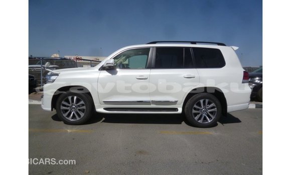 Buy Import Toyota Land Cruiser White Car in Import - Dubai in Abseron Buy Import Toyota Land Cruiser White Car in Import - Dubai in Abseron