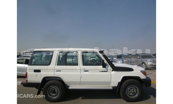 Buy Import Toyota Land Cruiser White Car in Import - Dubai in Abseron Buy Import Toyota Land Cruiser White Car in Import - Dubai in Abseron