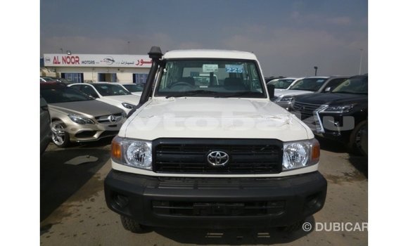 Buy Import Toyota Land Cruiser White Car in Import - Dubai in Abseron Buy Import Toyota Land Cruiser White Car in Import - Dubai in Abseron