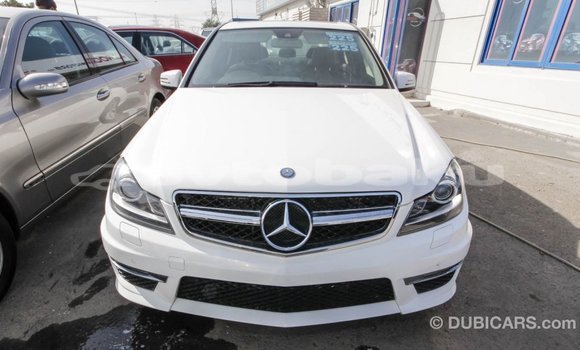Buy Import Mercedes-Benz 200 White Car in Import - Dubai in Abseron Buy Import Mercedes-Benz 200 White Car in Import - Dubai in Abseron