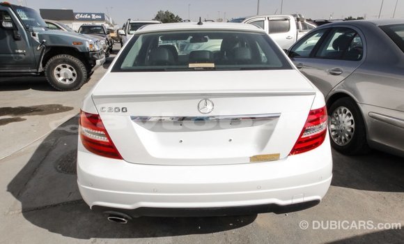 Buy Import Mercedes-Benz 200 White Car in Import - Dubai in Abseron Buy Import Mercedes-Benz 200 White Car in Import - Dubai in Abseron