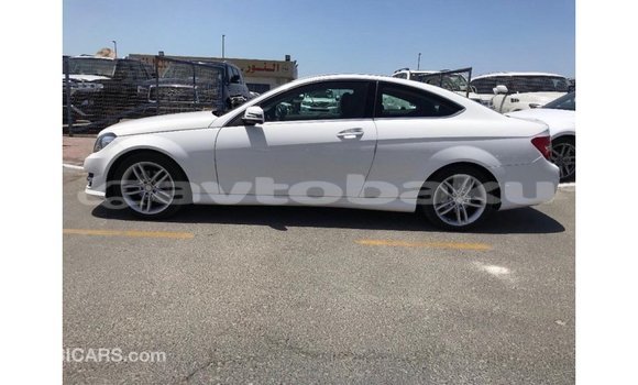 Buy Import Mercedes-Benz 190 White Car in Import - Dubai in Abseron Buy Import Mercedes-Benz 190 White Car in Import - Dubai in Abseron