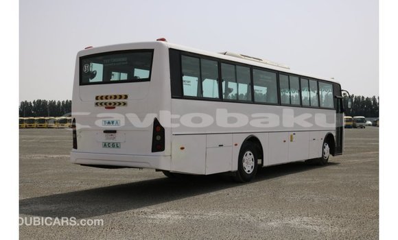 Buy Import Tata Xenon White Car in Import - Dubai in Abseron