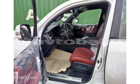 Buy Import Lexus LX White Car in Import - Dubai in Abseron Buy Import Lexus LX White Car in Import - Dubai in Abseron