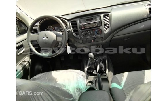 Buy Import Mitsubishi L200 White Car in Import - Dubai in Abseron Buy Import Mitsubishi L200 White Car in Import - Dubai in Abseron