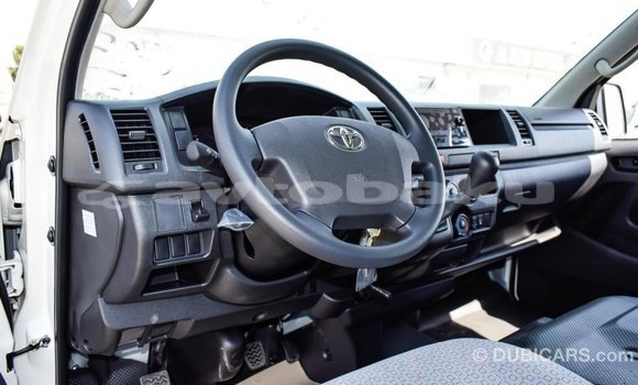 Buy Import Toyota Hiace White Car in Import - Dubai in Abseron Buy Import Toyota Hiace White Car in Import - Dubai in Abseron