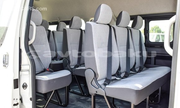 Buy Import Toyota Hiace White Car in Import - Dubai in Abseron Buy Import Toyota Hiace White Car in Import - Dubai in Abseron