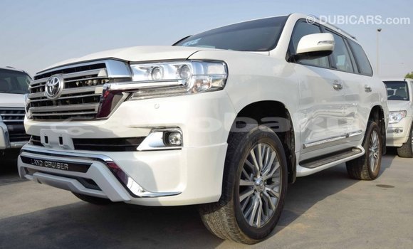 Buy Import Toyota Land Cruiser White Car in Import - Dubai in Abseron Buy Import Toyota Land Cruiser White Car in Import - Dubai in Abseron