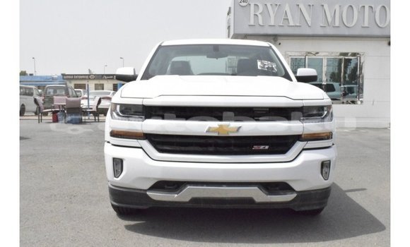 Buy Import Chevrolet Silverado White Car in Import - Dubai in Abseron