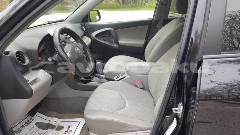 Big with watermark 2009 toyota rav4 pic 569634107505552949 1024x768