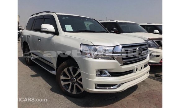Buy Import Toyota Land Cruiser White Car in Import - Dubai in Abseron Buy Import Toyota Land Cruiser White Car in Import - Dubai in Abseron