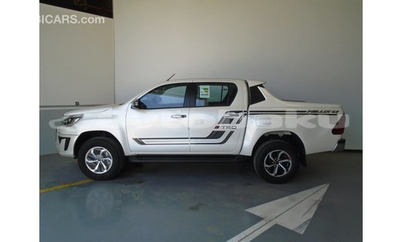 Buy Import Toyota Hilux White Car in Import - Dubai in Abseron Buy Import Toyota Hilux White Car in Import - Dubai in Abseron
