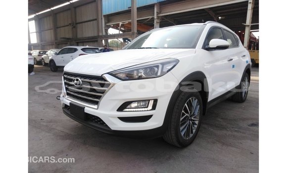 Buy Import Hyundai Tucson White Car in Import - Dubai in Abseron Buy Import Hyundai Tucson White Car in Import - Dubai in Abseron