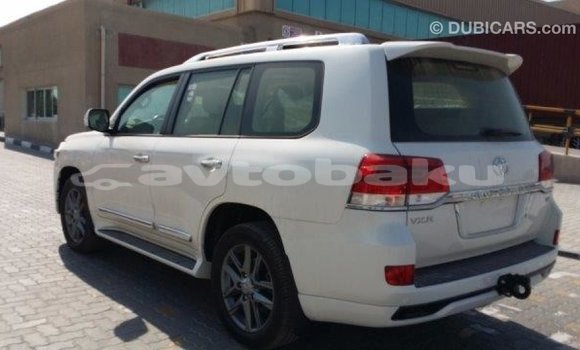 Buy Import Toyota Land Cruiser White Car in Import - Dubai in Abseron Buy Import Toyota Land Cruiser White Car in Import - Dubai in Abseron