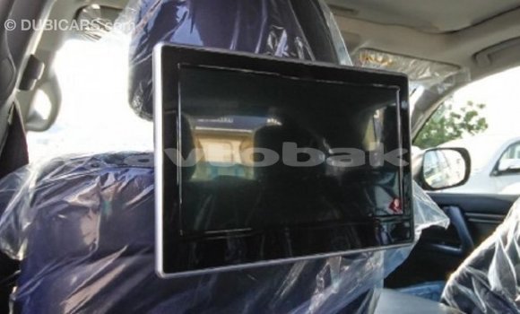 Buy Import Toyota Land Cruiser White Car in Import - Dubai in Abseron Buy Import Toyota Land Cruiser White Car in Import - Dubai in Abseron