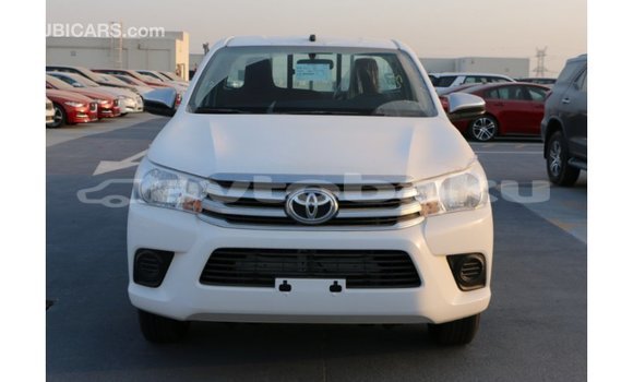 Buy Import Toyota Hilux White Car in Import - Dubai in Abseron Buy Import Toyota Hilux White Car in Import - Dubai in Abseron