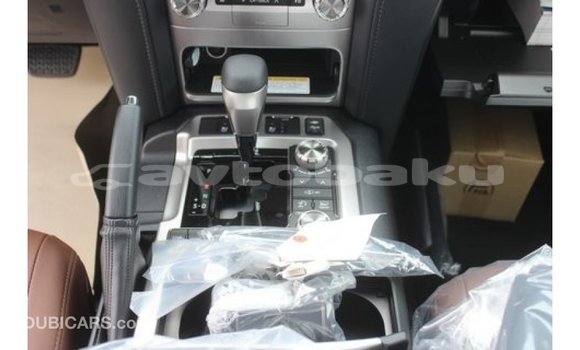 Buy Import Toyota Land Cruiser White Car in Import - Dubai in Abseron Buy Import Toyota Land Cruiser White Car in Import - Dubai in Abseron
